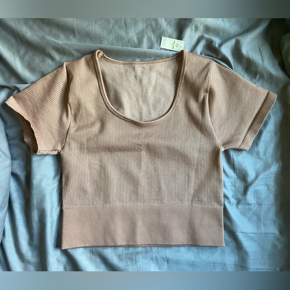 NWT Aerie Offline Compression Top